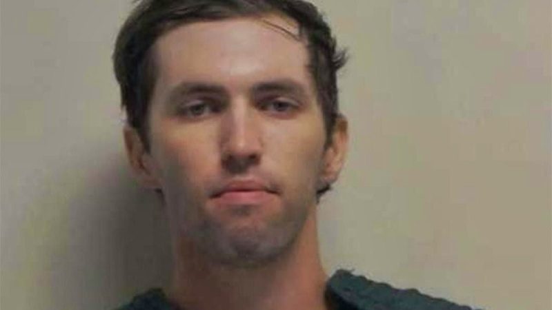 Inculpation de Tyler Robinson pour l’assassinat de Charlie Kirk et demande de peine de mort