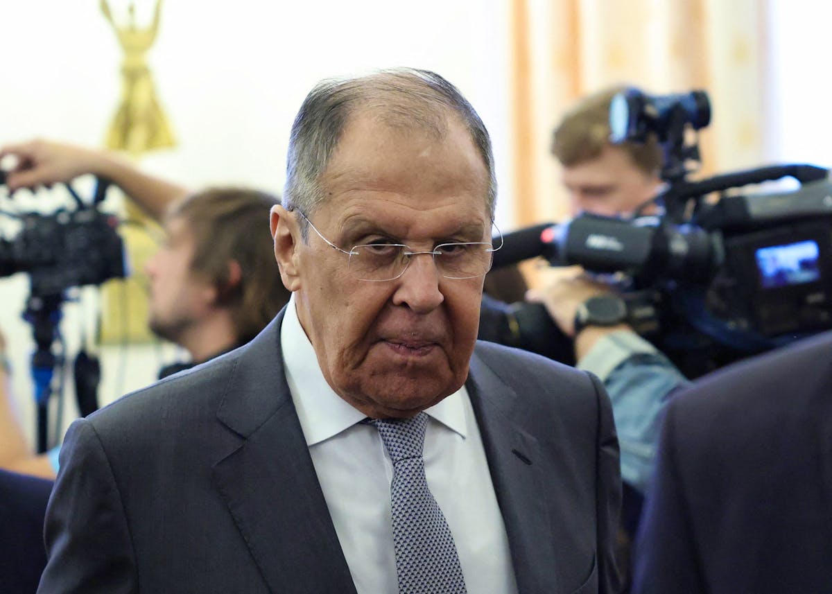 Lavrov met en garde contre la militarisation allemande et le rappel du passé nazi