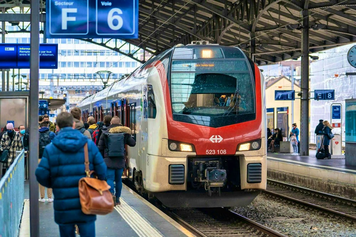 Important travaux ferroviaires disruptifs en septembre : bus de substitution entre Lausanne et Cully
