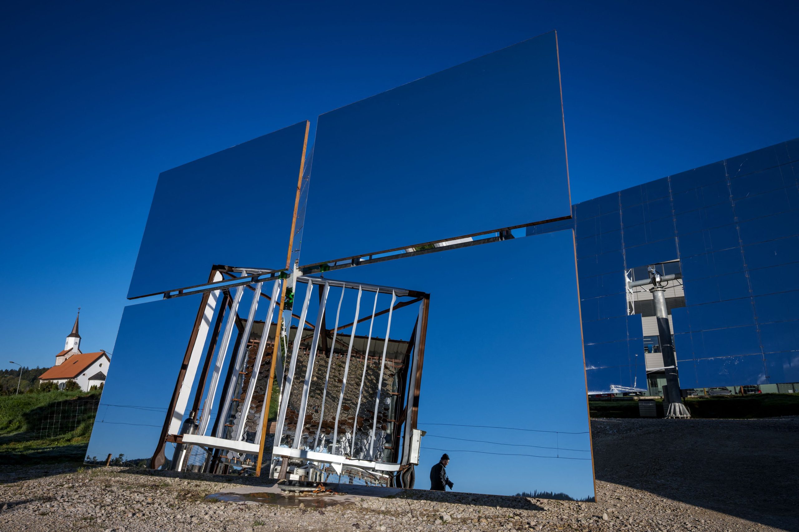 Recyclage vert dans l’horlogerie: Panatère déploie des fours solaires à La Chaux-de-Fonds