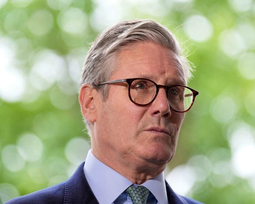 Coup de filet transfrontalier contre des faussaires d’œuvres célèbres : une Suissesse de 84 ans aurait envisagé de vendre un faux Rembrandt