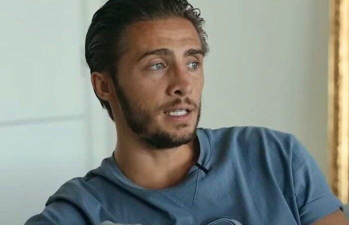 Accident sur le Brünig près de Meiringen : un motard décède après une collision frontale