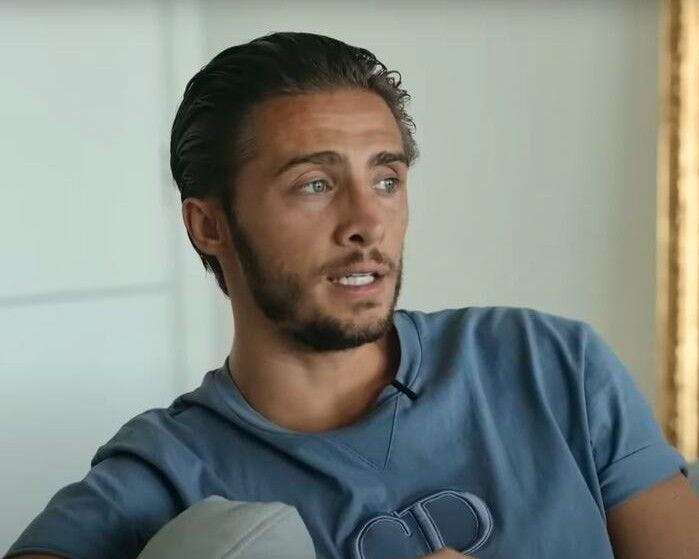 Accident sur le Brünig près de Meiringen : un motard décède après une collision frontale