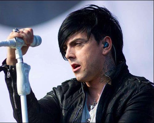 Ian Watkins, ancien chanteur des Lostprophets, décède après une agression en prison à Wakefield