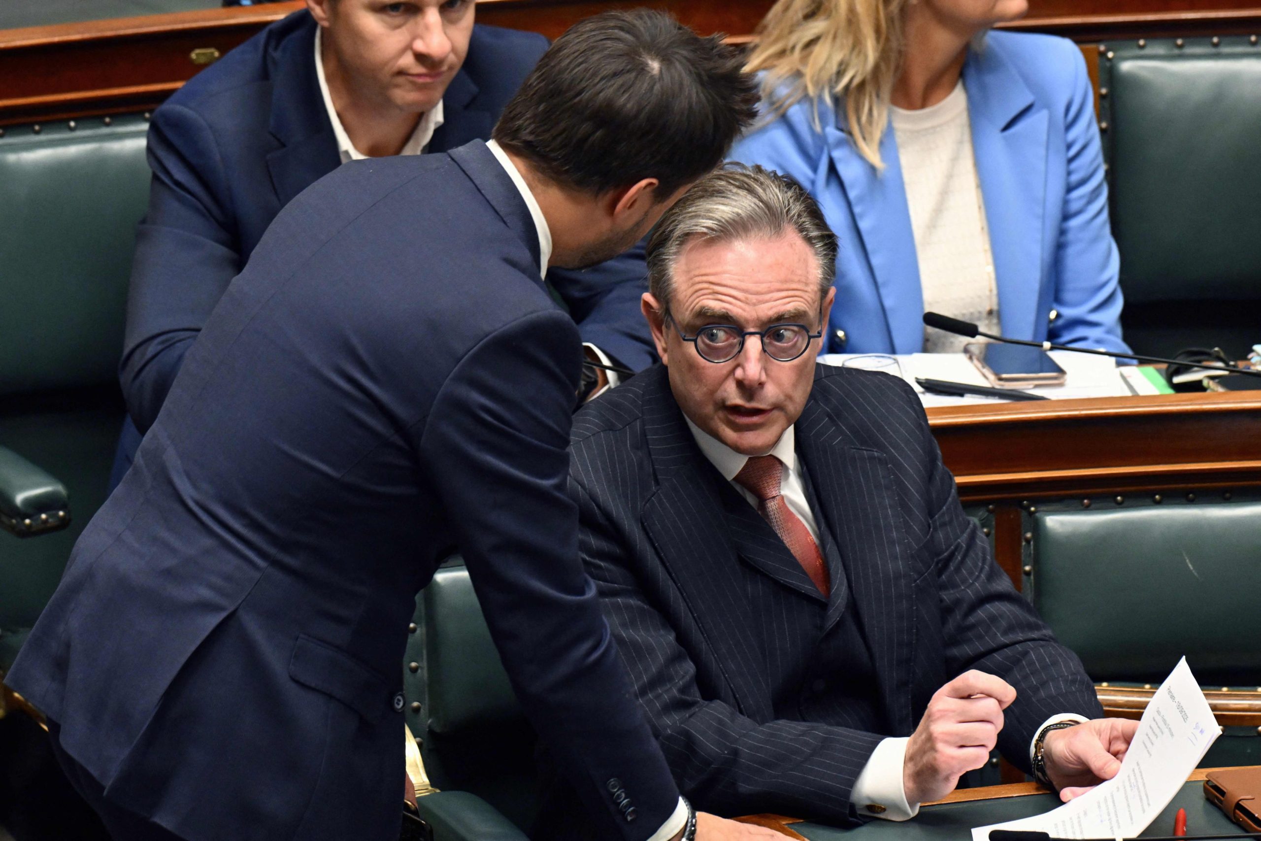 Projet d’attentat par drone visant le Premier ministre belge déjoué à Anvers : trois suspects arrêtés