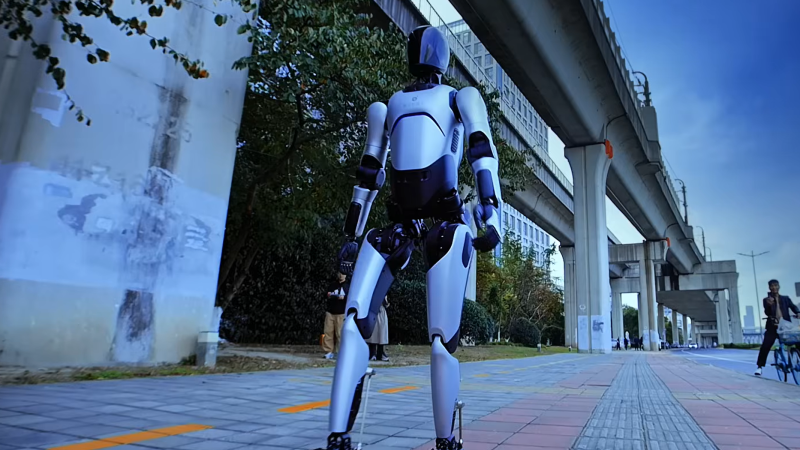 Robot humanoïde AgiBot A2 : record Guinness en Chine après 106,286 kilomètres parcourus en trois jours