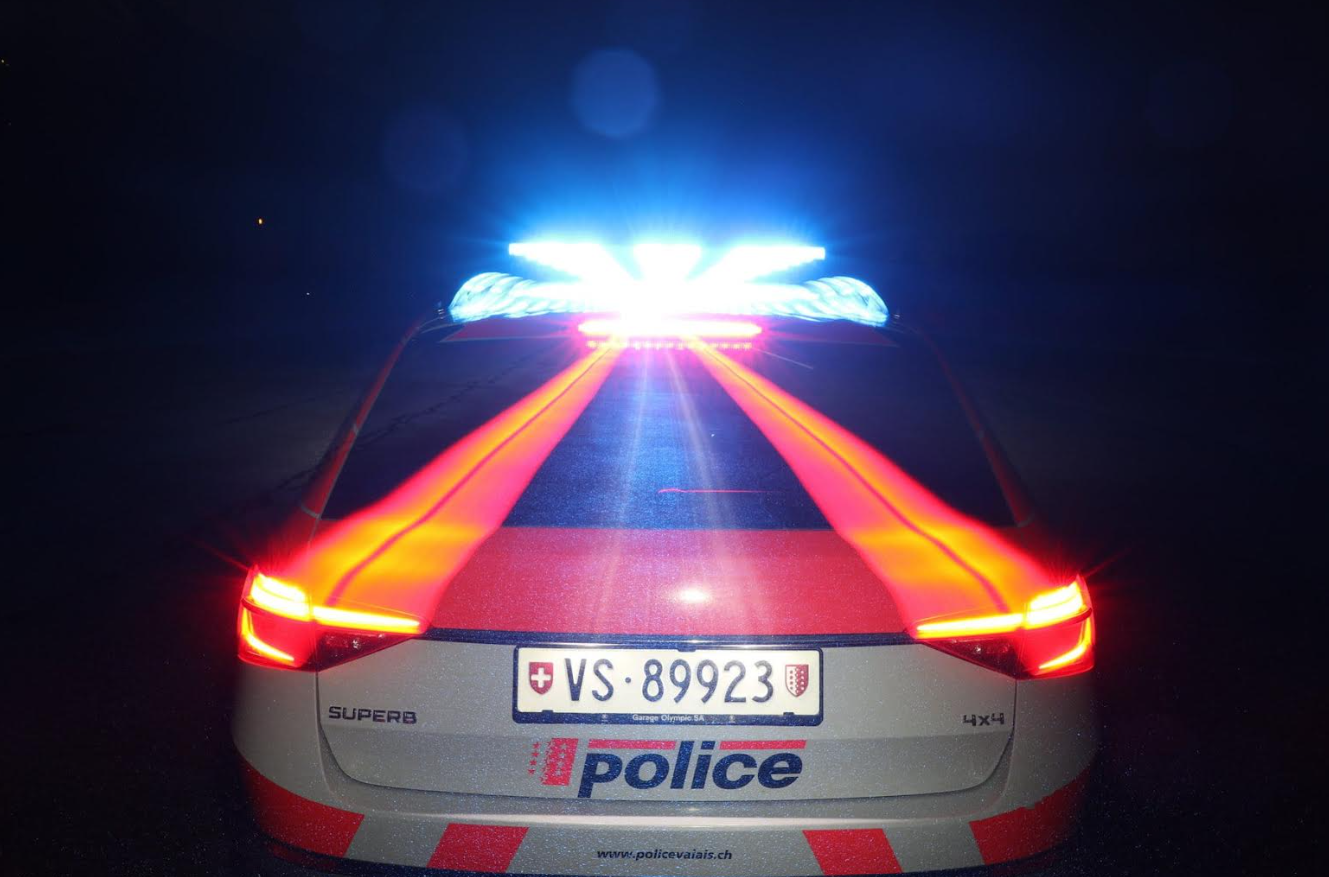 Cambriolage dans une bijouterie à Zermatt: auteurs recherchés et enquête en cours