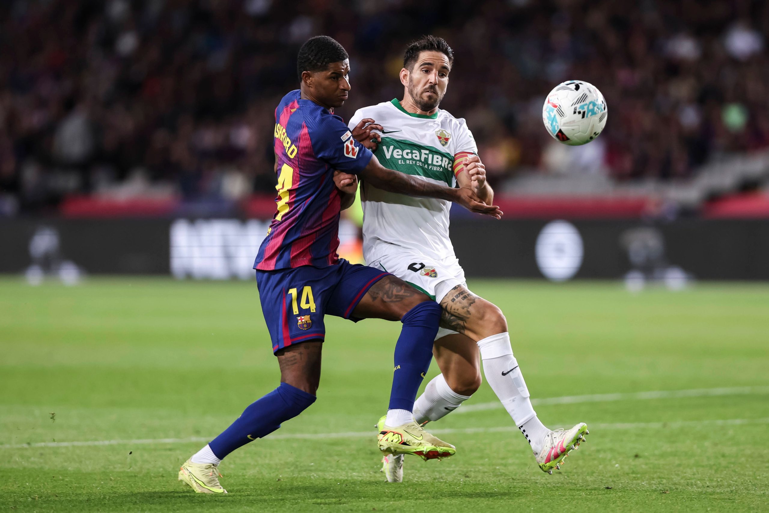 Barcelone s’impose face à Elche et se rapproche du Real Madrid après la 11e journée de La Liga